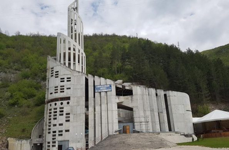 prica o podmilacju