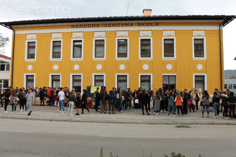 srednja skola zgrada dani kruha 19