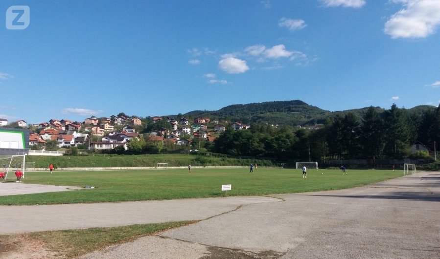 gradski-stadion-zavidovici-trening-nk-krivaja-26-9-2018-e1537987377556-899x530.jpg