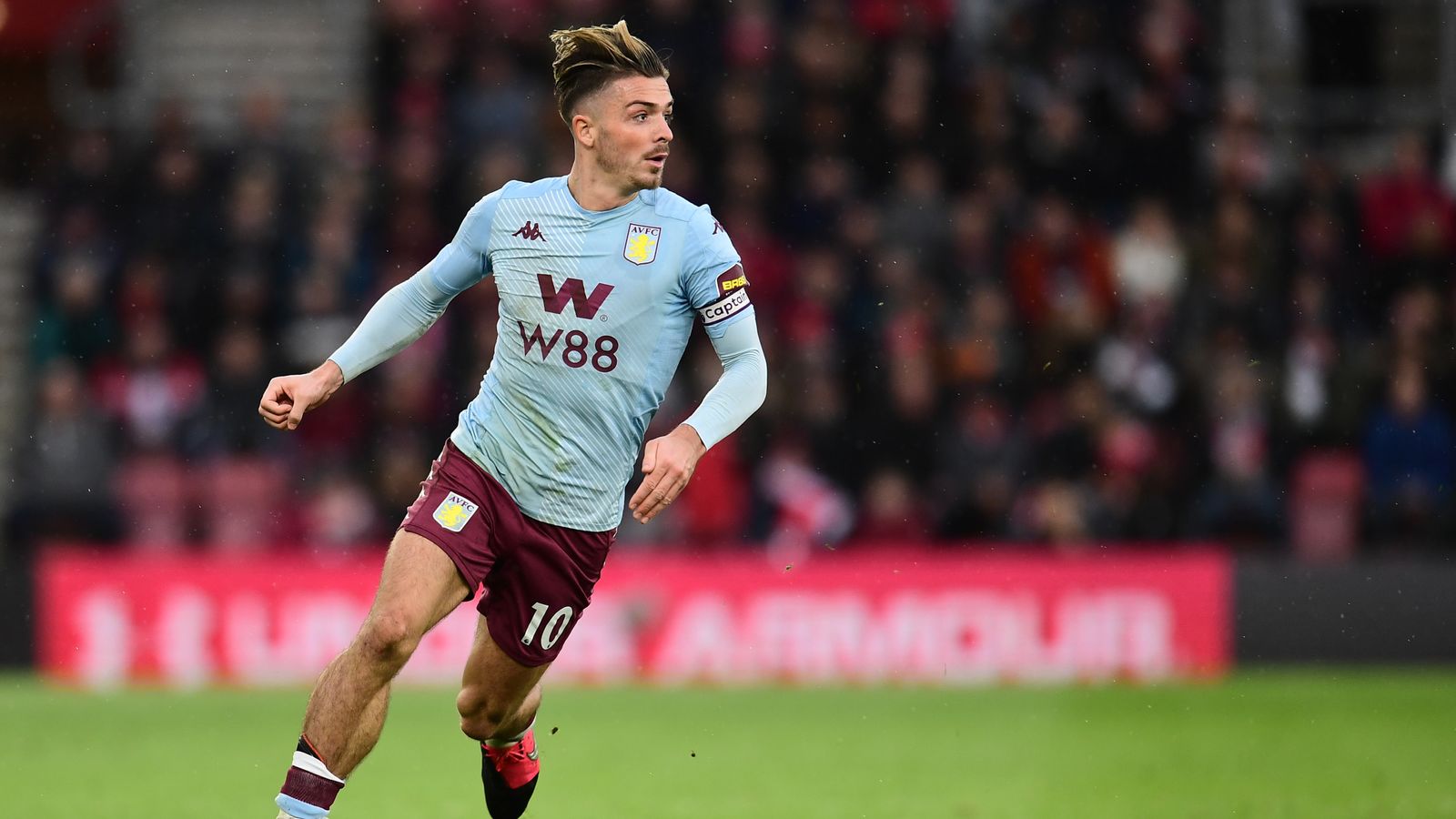 jack-grealish-southampton-aston-villa_4928026.jpg