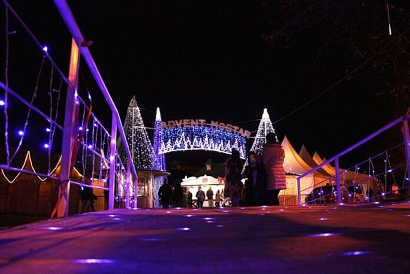 advent_mostar-810x540-1-696x464.jpg