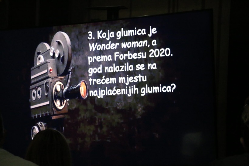 b20b19dd-5635-4fe2-8726-629d532b4e4c.jpg