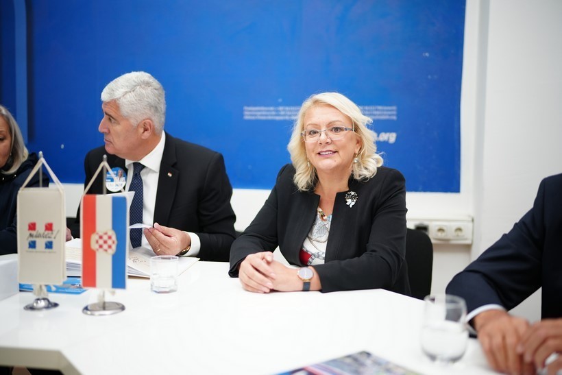 bradara covic kis ured