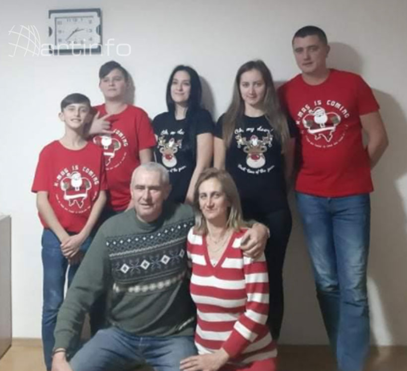 antunovici svi obitelj