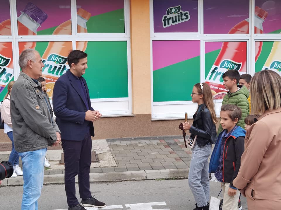 predaja_poklona.jpg