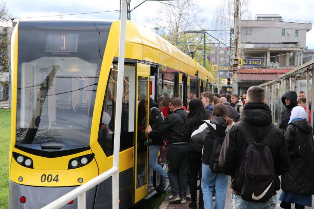 Stadler-tramvajiiii.jpg