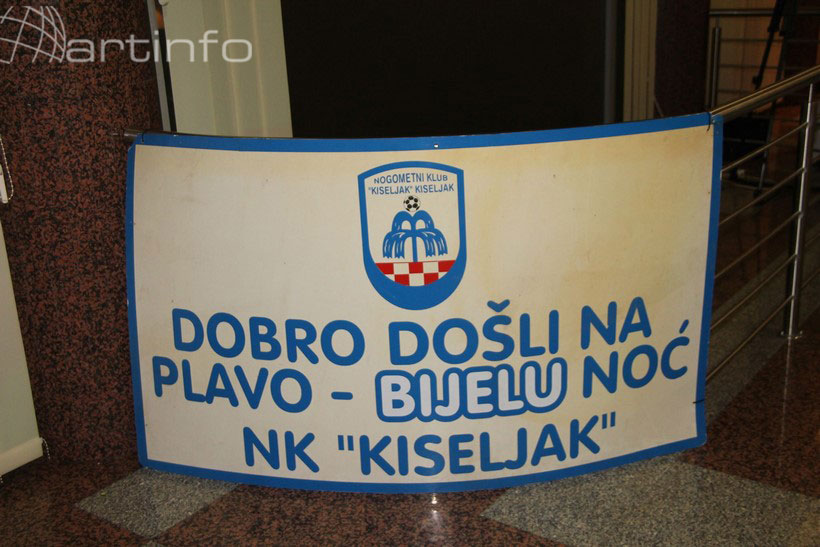 plavo-bijela-noc.jpg