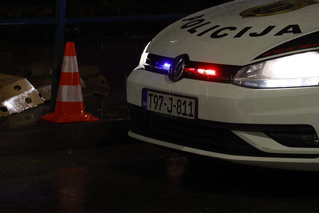 policija_auto_mostar.jpg
