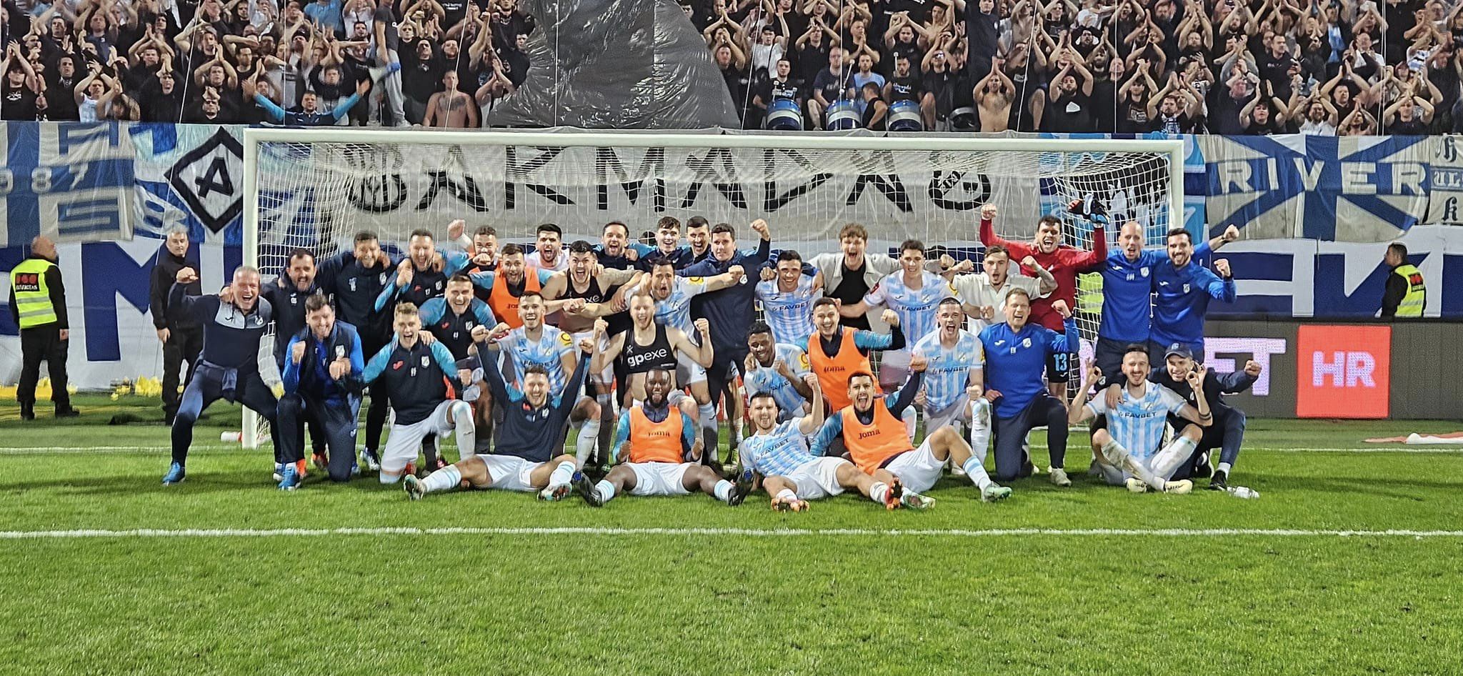 rijeka_slavlje_nogom.jpg