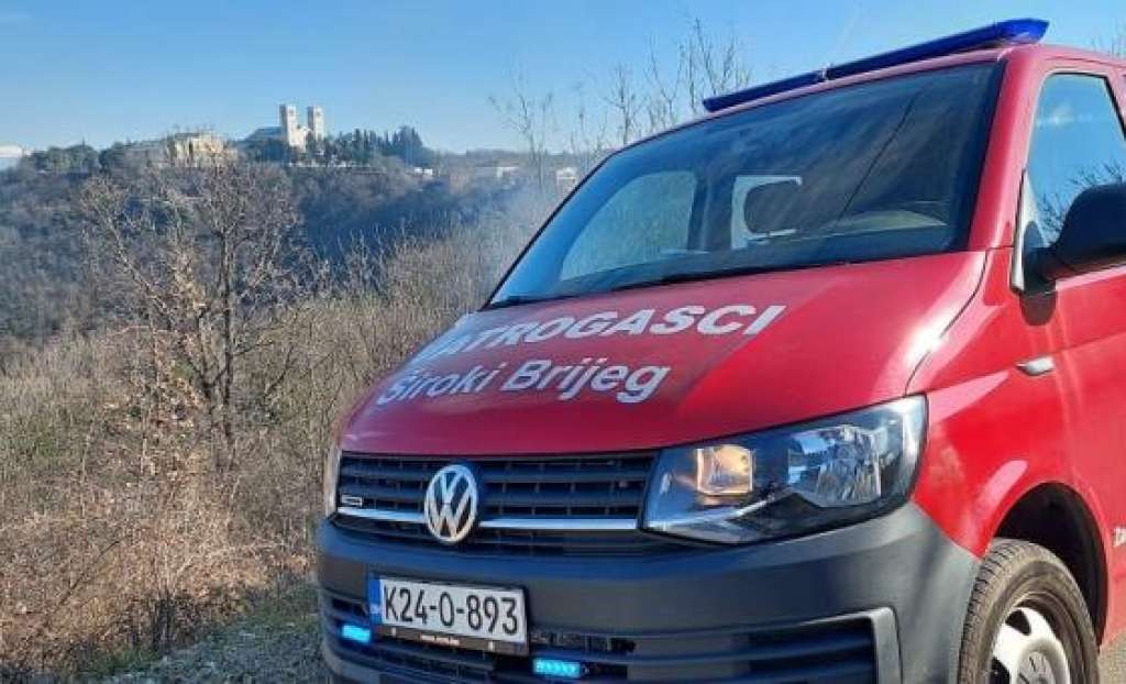 vatrogasci_siroki.jpg