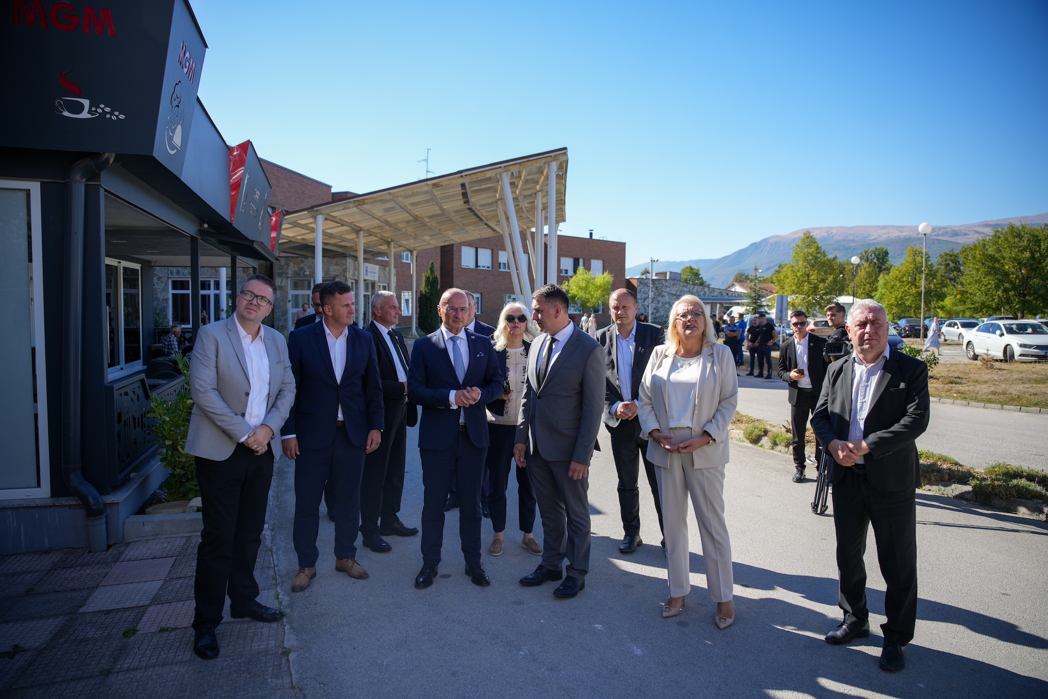 Bradara_i_Grlić_Radman_u_Središnjoj_Bosni_-_Hrvatska_ostaje_snažan_oslonac_Hrvatima_u_BiH10.jpg