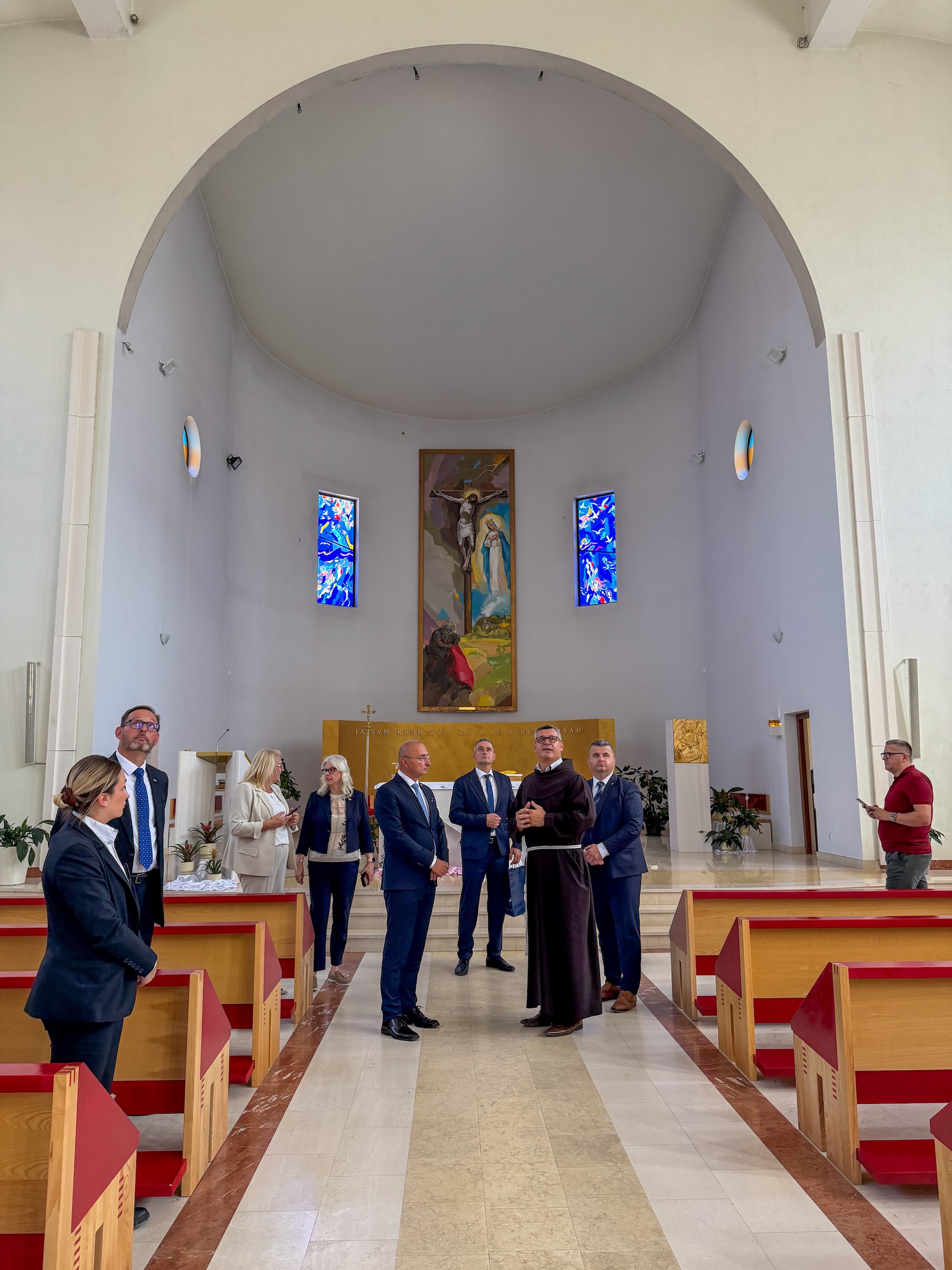 Bradara_i_Grlić_Radman_u_Središnjoj_Bosni_-_Hrvatska_ostaje_snažan_oslonac_Hrvatima_u_BiH12.jpg