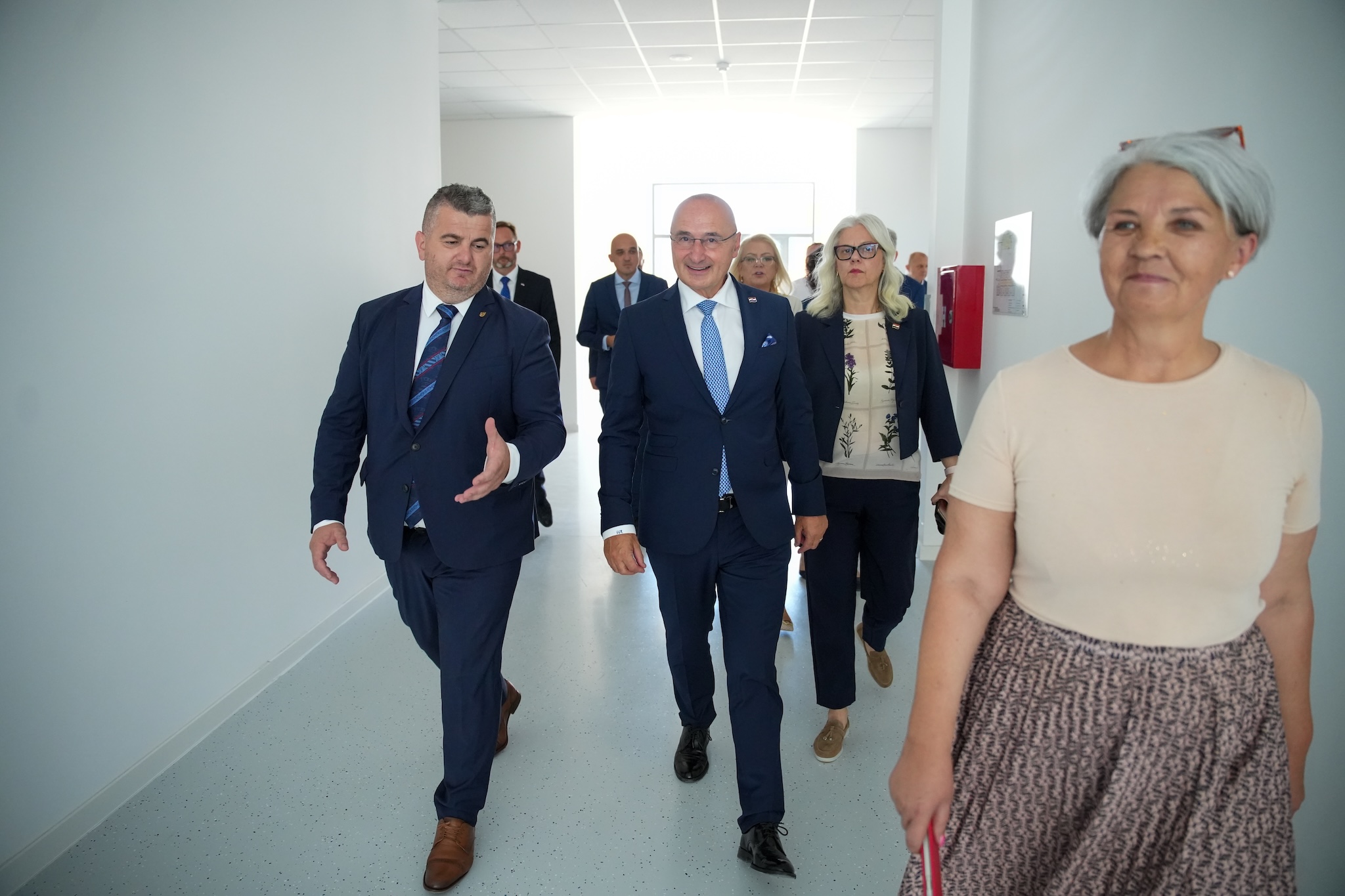 Bradara_i_Grlić_Radman_u_Središnjoj_Bosni_-_Hrvatska_ostaje_snažan_oslonac_Hrvatima_u_BiH5.jpg