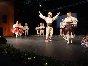 44b8d1ed845b3e0aadfd00739ba99402_original