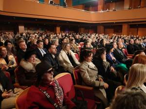 l_5bb4016045755f2233aee05e37be4ca3_original